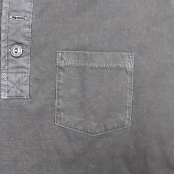 NWT GAP Sz Small (6-7yo) Boy’s Onyx SS Shirt. Offers welcome. 15% off w 2+ bndle - Picture 3 of 8